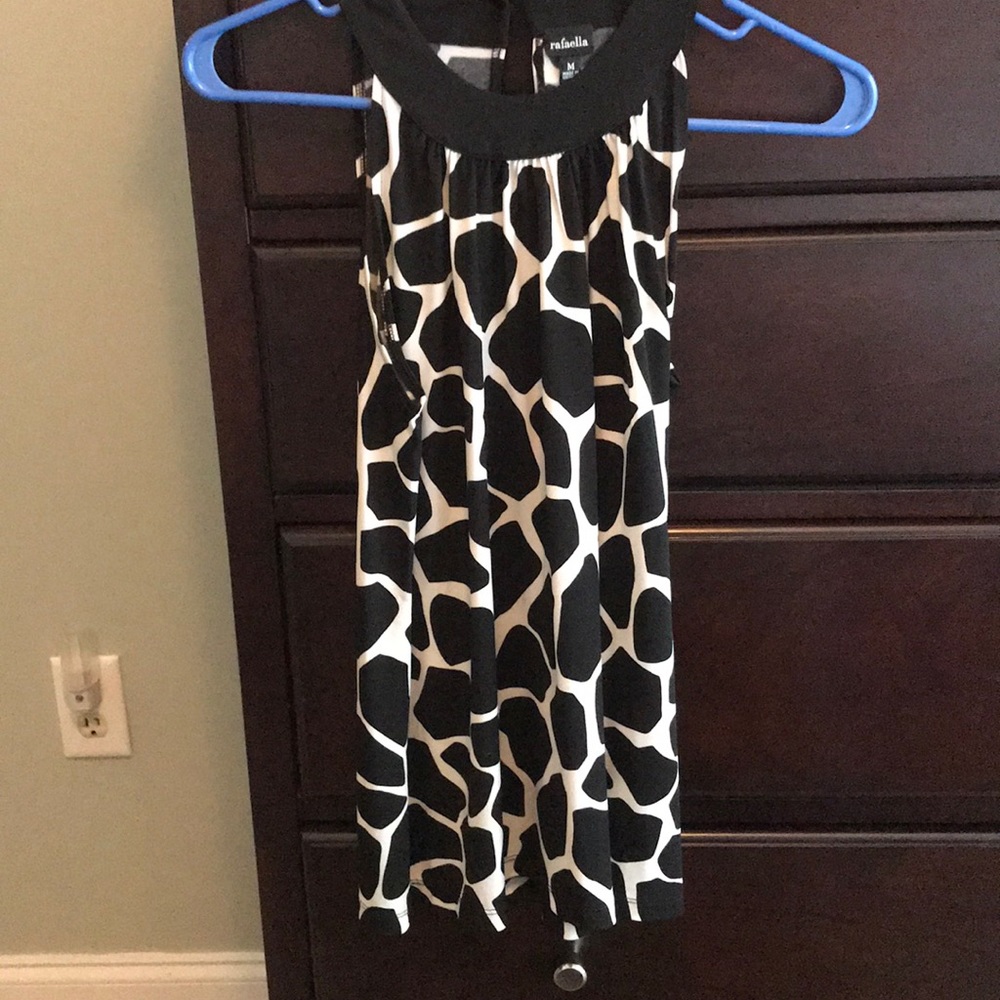 Black and white tank! Open to offers!